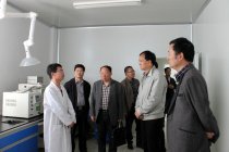 省藥監局紀檢組長端木義生一行來景岳堂藥業公